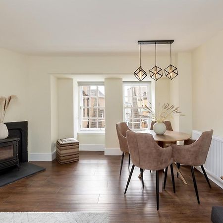 Guestready - Elegant 2Br Period Flat In Oldtown Leilighet Edinburgh Eksteriør bilde