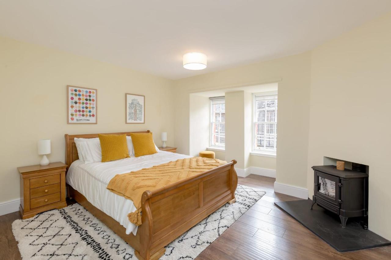 Guestready - Elegant 2Br Period Flat In Oldtown Leilighet Edinburgh Eksteriør bilde
